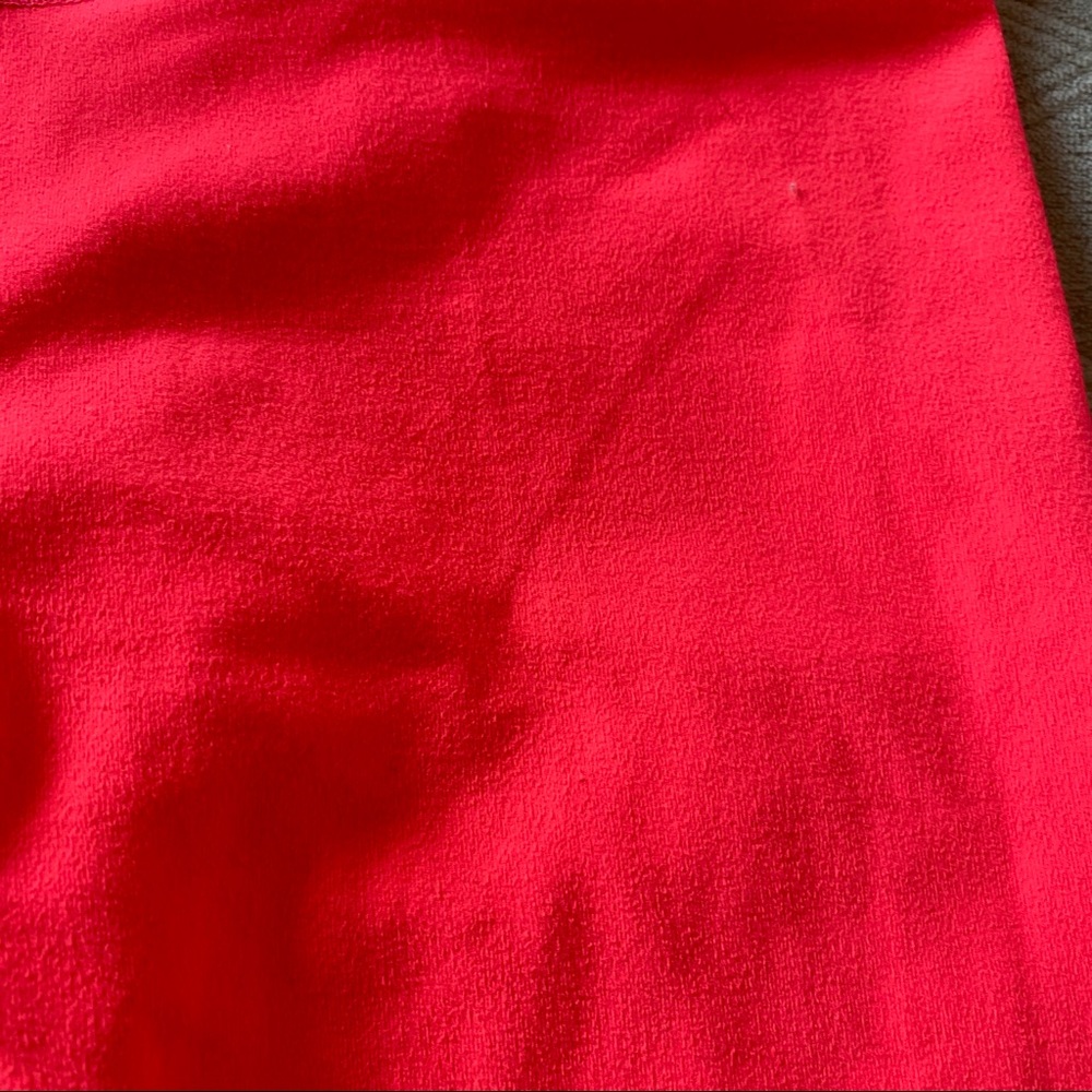 Fabletics Solid Bright Pink Cropped Leggin - image 5